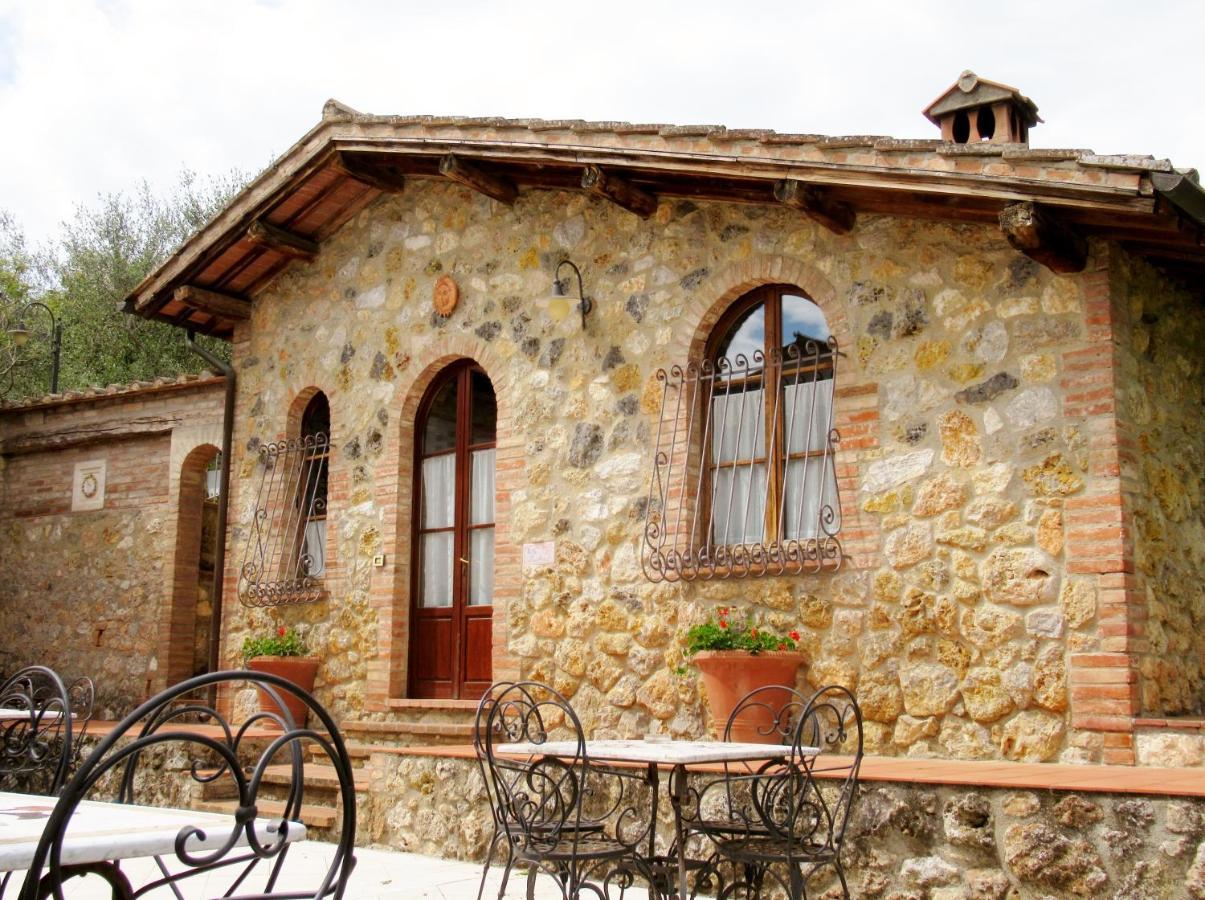 Borgo Di Barigianino Aparthotel Sovicille Luaran gambar