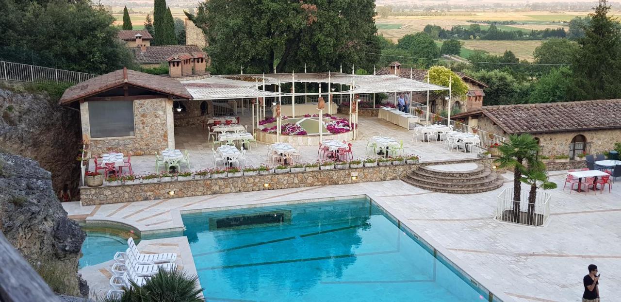 Borgo Di Barigianino Aparthotel Sovicille Luaran gambar