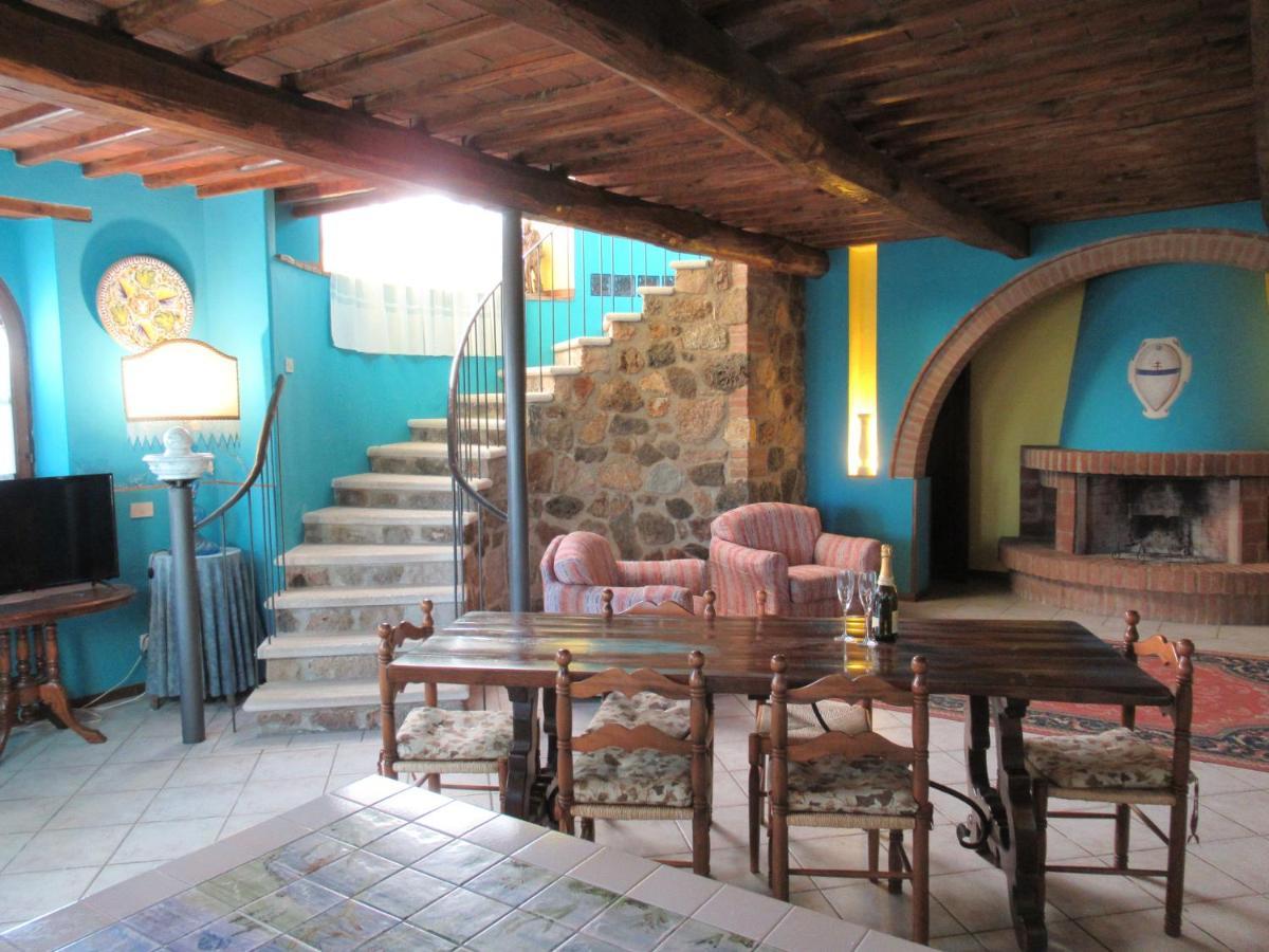 Borgo Di Barigianino Aparthotel Sovicille Luaran gambar