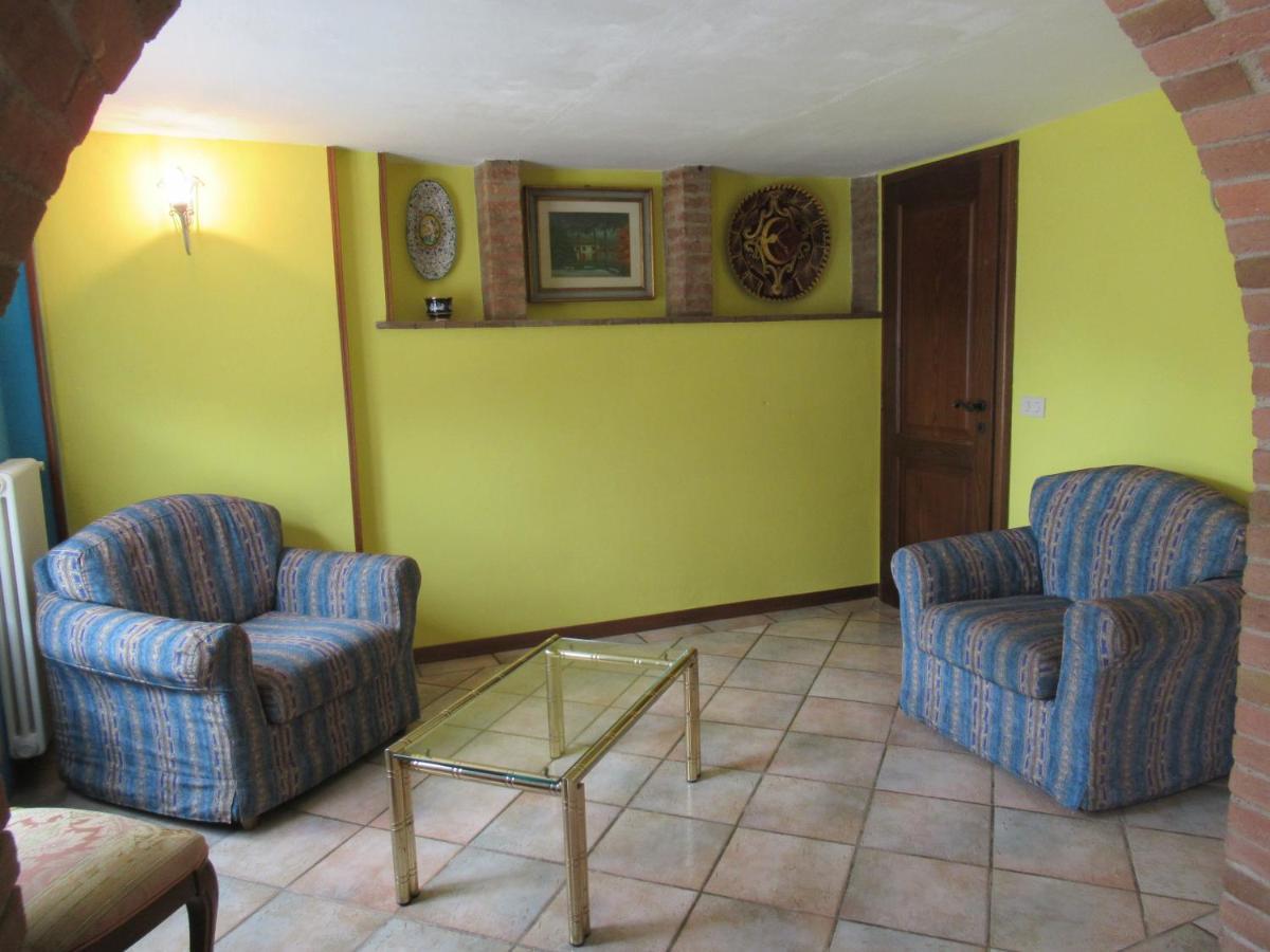 Borgo Di Barigianino Aparthotel Sovicille Luaran gambar