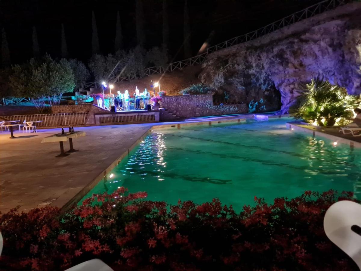 Borgo Di Barigianino Aparthotel Sovicille Luaran gambar