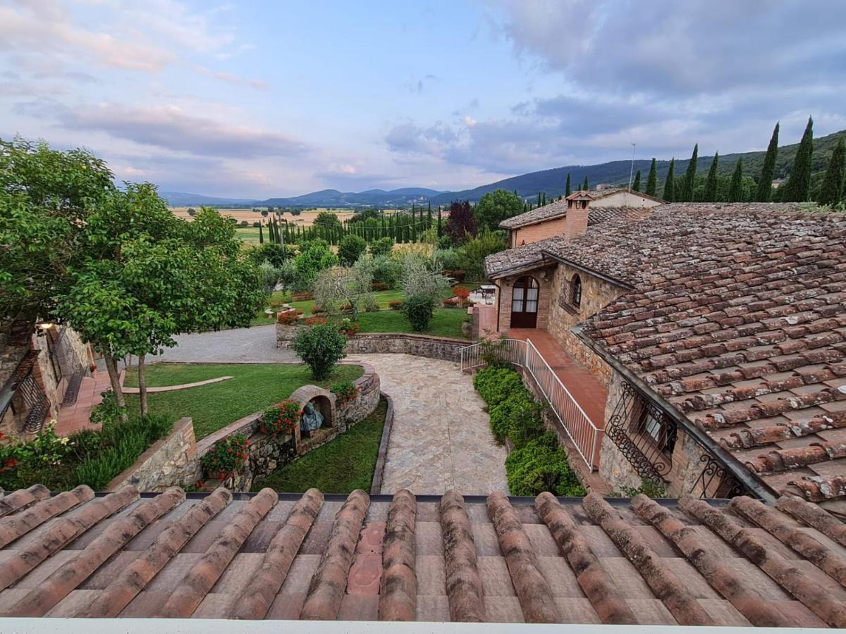 Borgo Di Barigianino Aparthotel Sovicille Luaran gambar