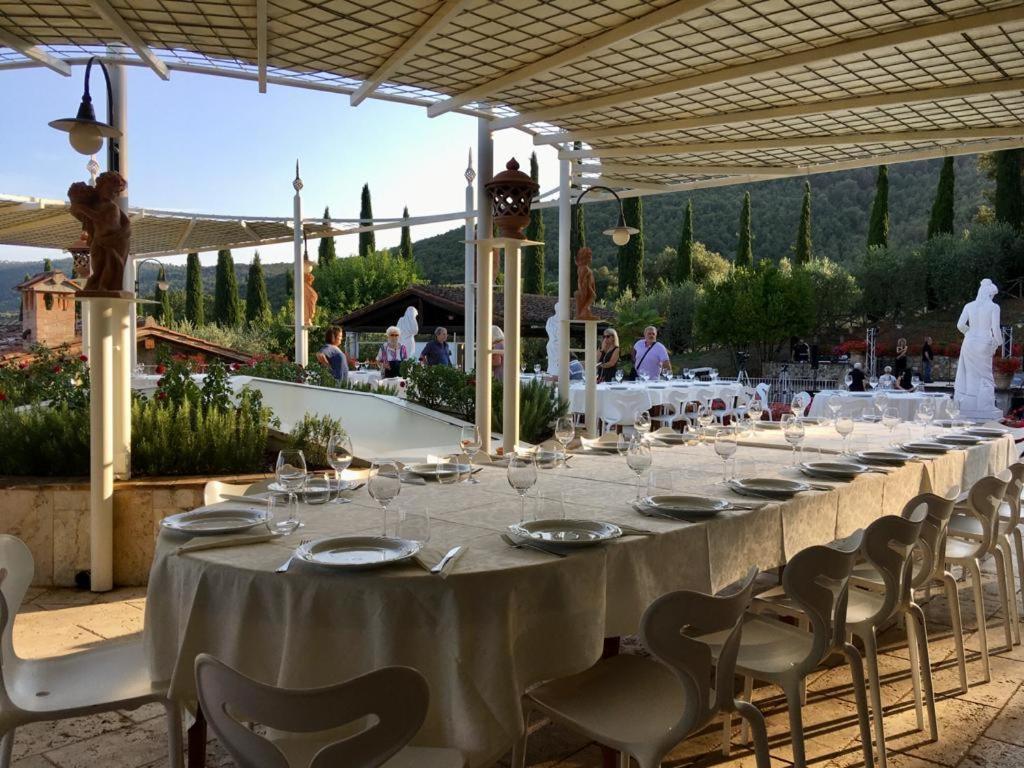 Borgo Di Barigianino Aparthotel Sovicille Luaran gambar