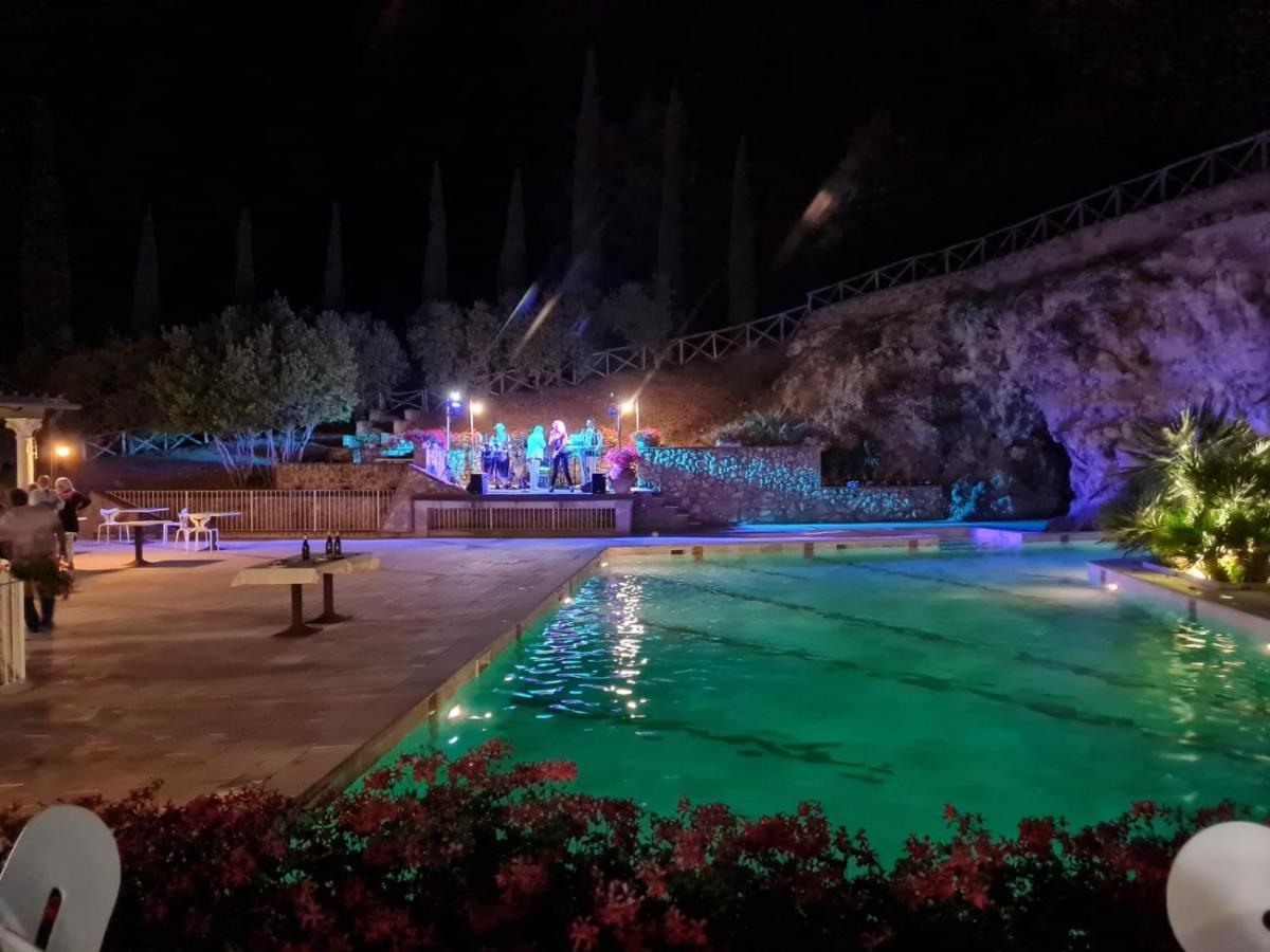 Borgo Di Barigianino Aparthotel Sovicille Luaran gambar