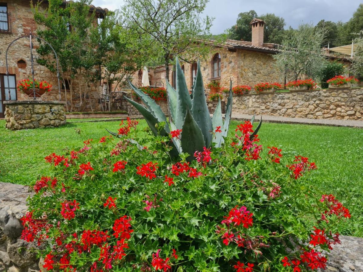Borgo Di Barigianino Aparthotel Sovicille Luaran gambar